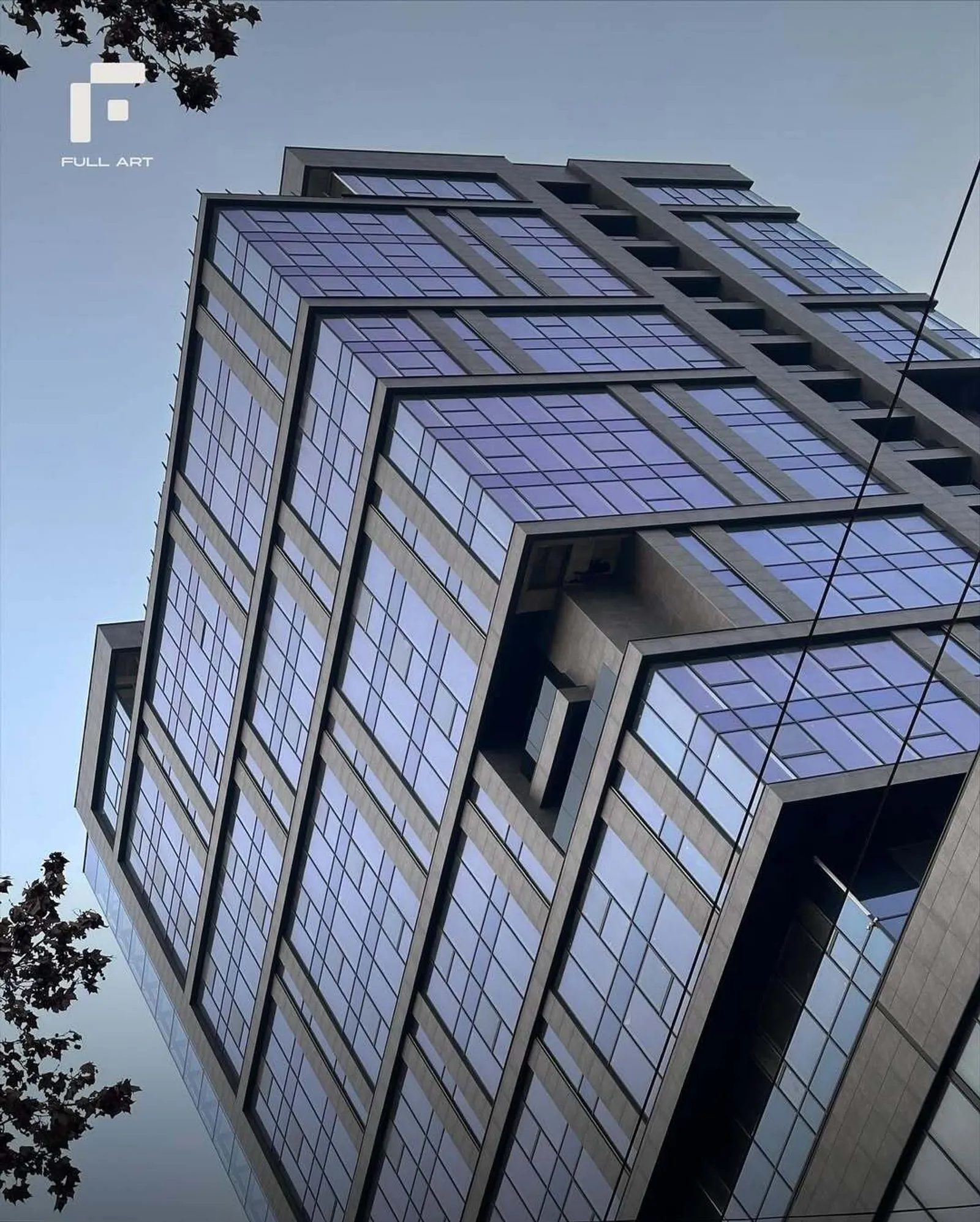 Terminal 5 Business Center